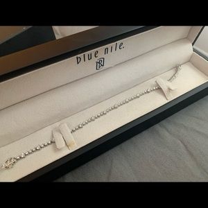 14k White Gold Diamond 3ct alternating bracelet.